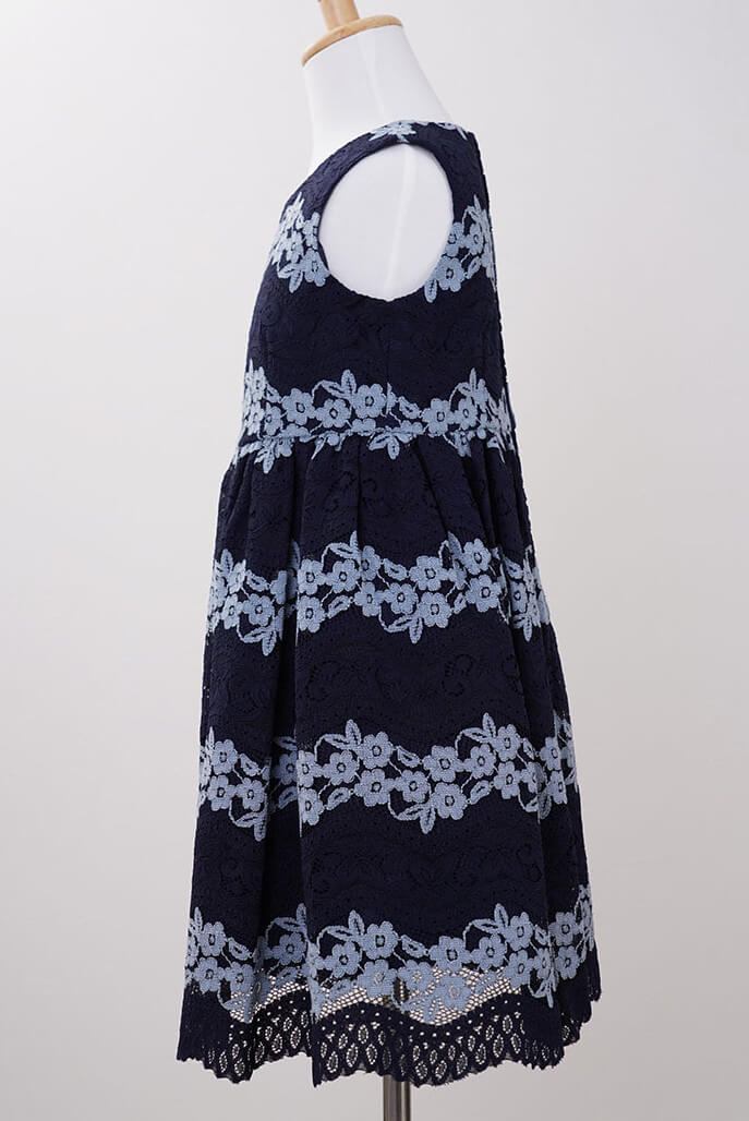ネイビーの花柄レースキッズフォーマルセット