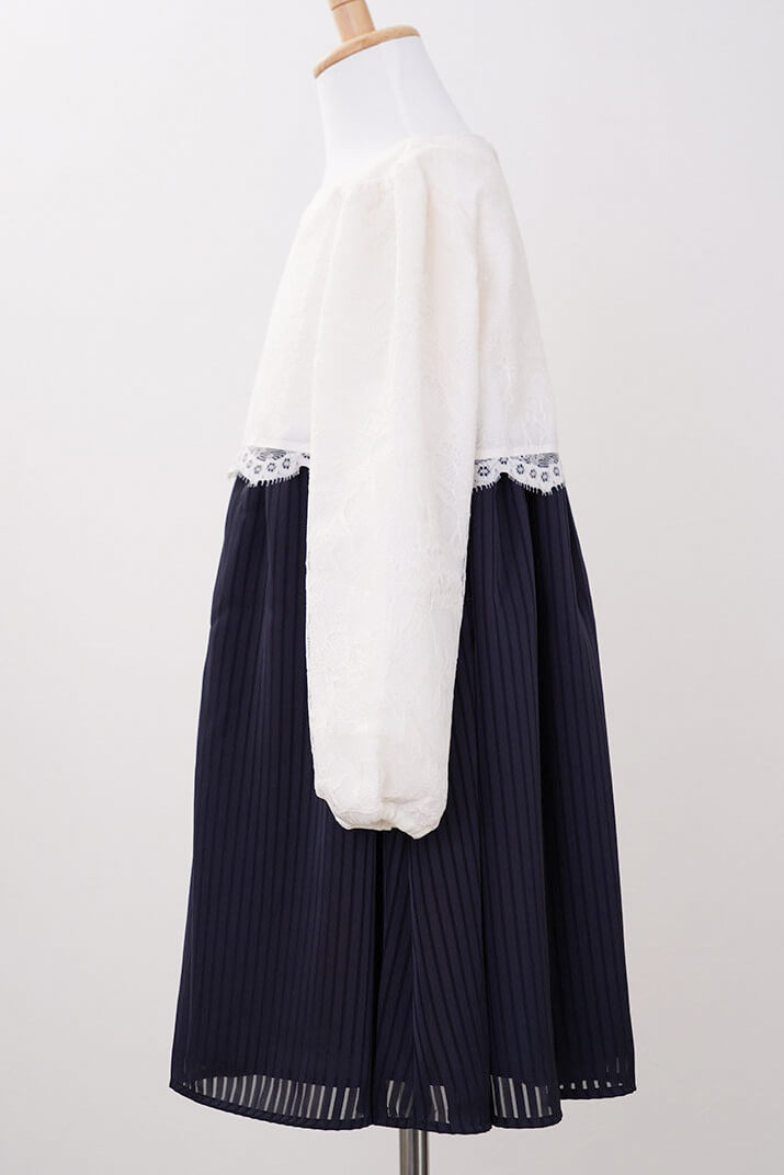 ネイビーのストライプキッズフォーマルセット