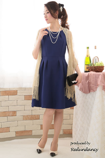 ダークブルーのラウンドネックシンプルミニ丈ドレス