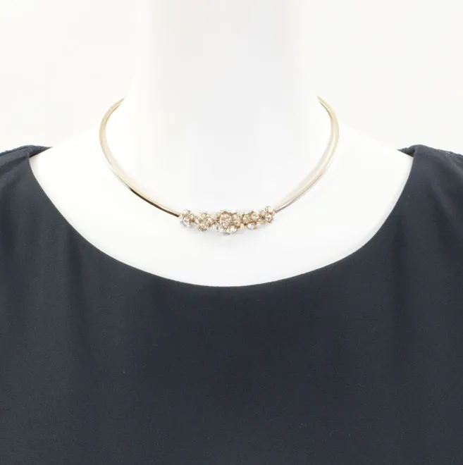 ゴールドのビジューストーンチョーカー