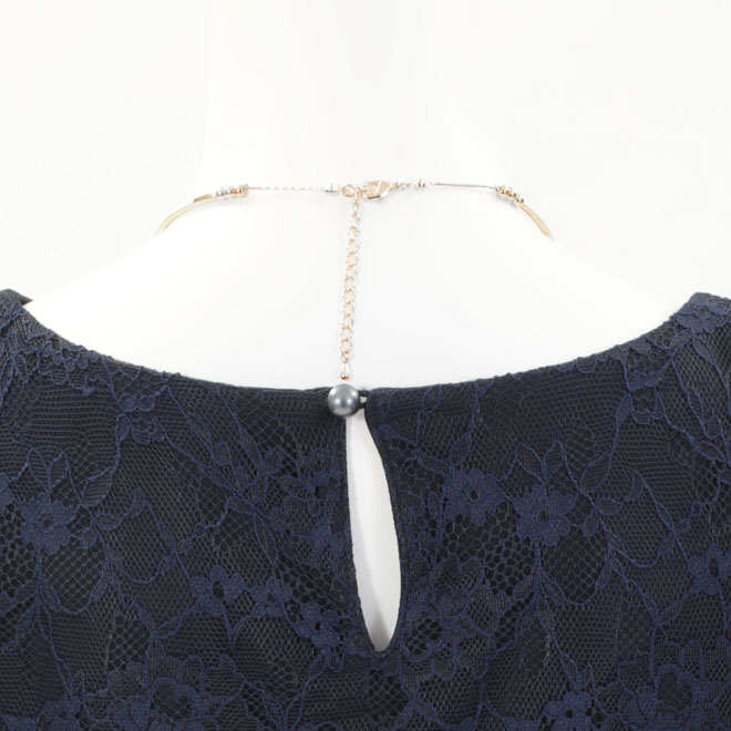 ゴールドのビジューストーンチョーカー