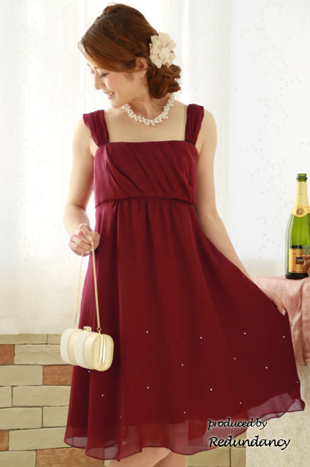 ワインレッドのハイウエストシフォンビジュードレス