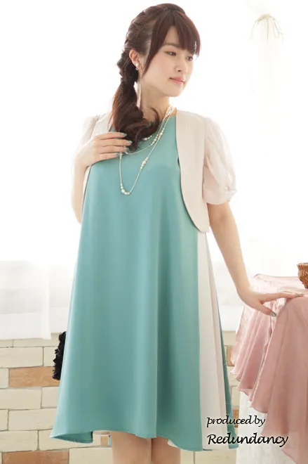 ブルー×ホワイトの配色Aラインドレス