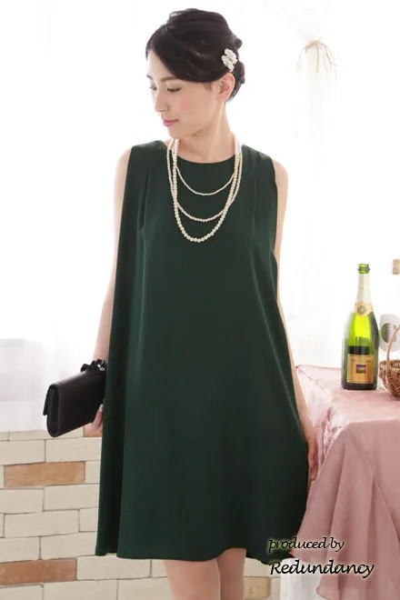 ダークグリーンのAラインドレス