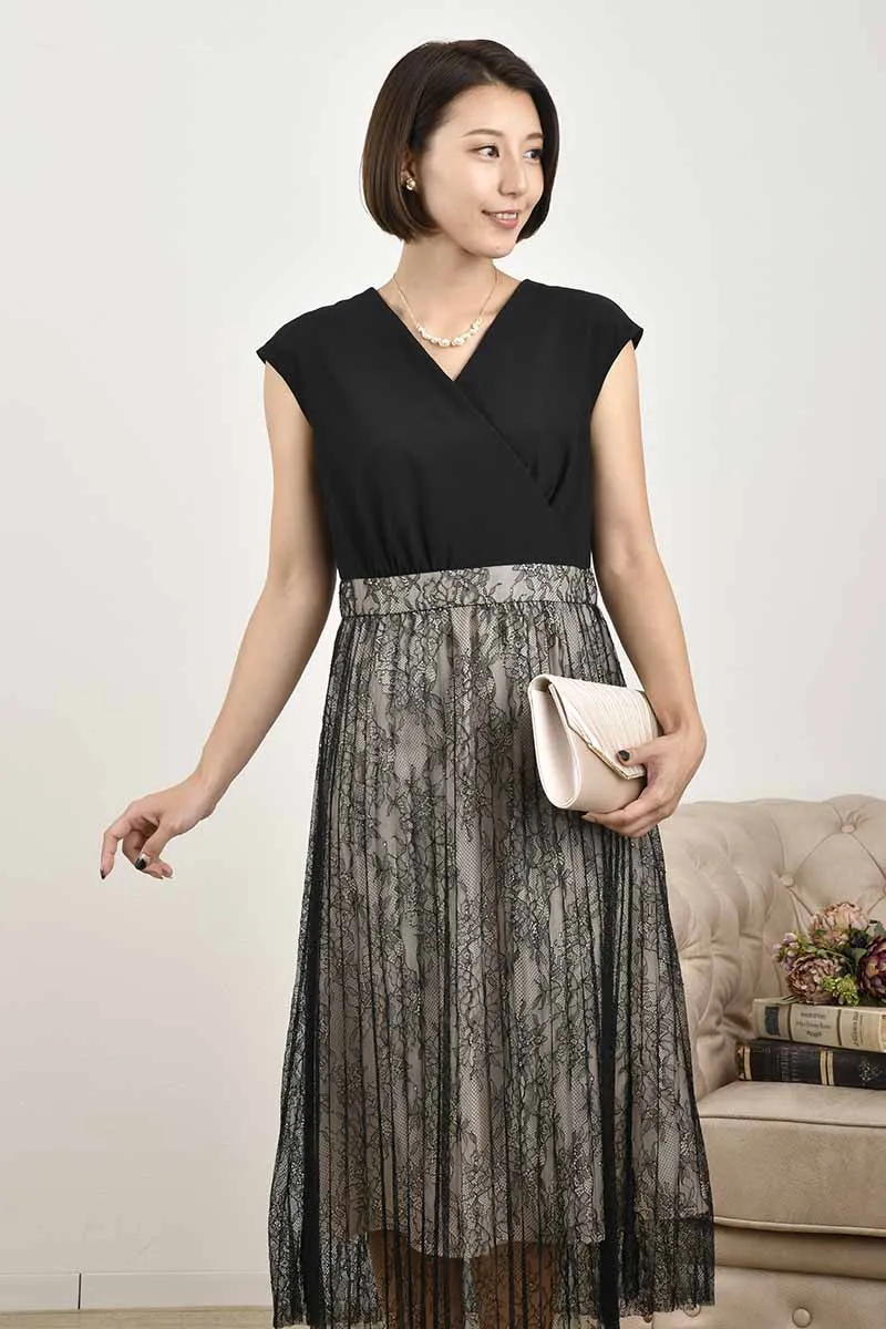 パールとビジューのツイストネックレス(ゴールド)