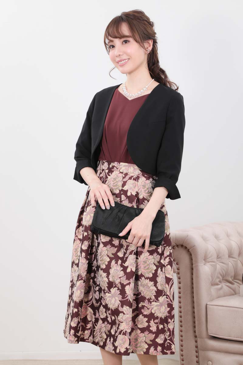 パールとシルバービジューのネックレス