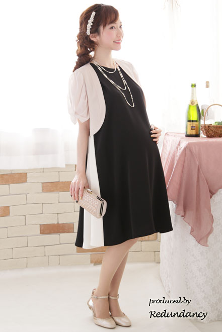 ブラック×ホワイトの配色Aラインドレス