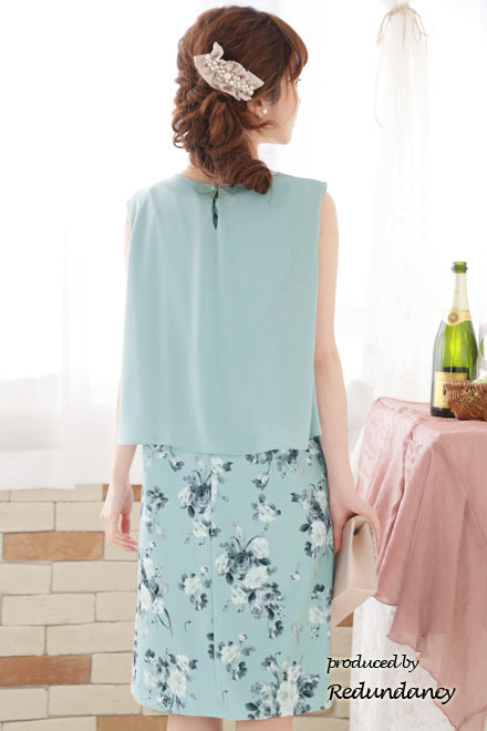 ミントグリーンのシフォントップス付き花柄ドレス