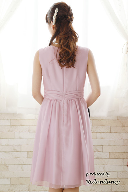 ラベンダーピンクのウエストマークギャザードレス