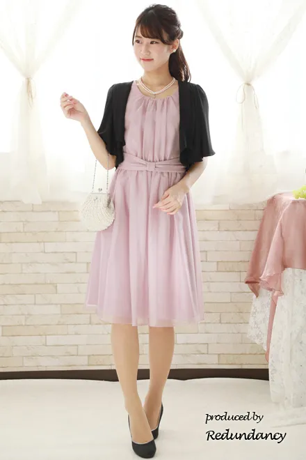 ラベンダーピンクのウエストマークギャザードレス
