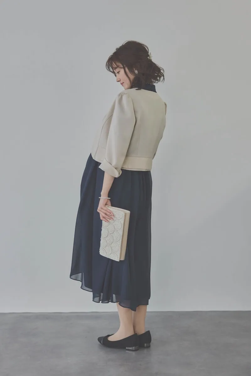 ネイビーの授乳口付ハイネックレースドレス