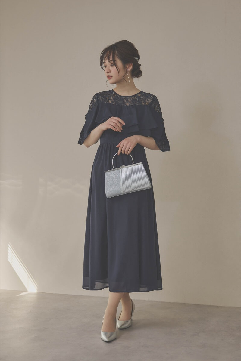 ネイビーの2WAYスリーブティアードドレス