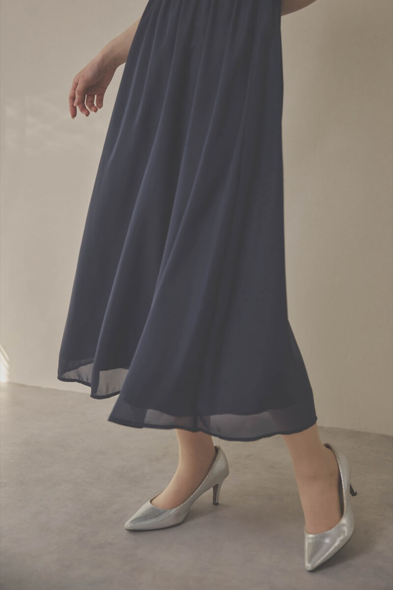 ネイビーの2WAYスリーブティアードドレス