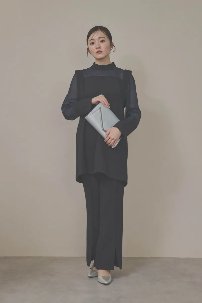 ネイビーのバックパールセットアップパンツドレス