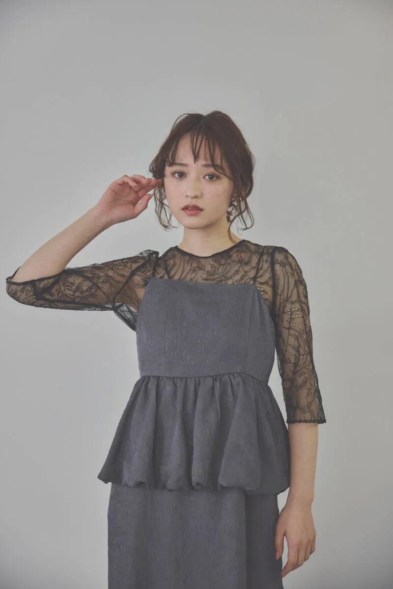 ネイビーのバルーンぺプラムセットアップドレス