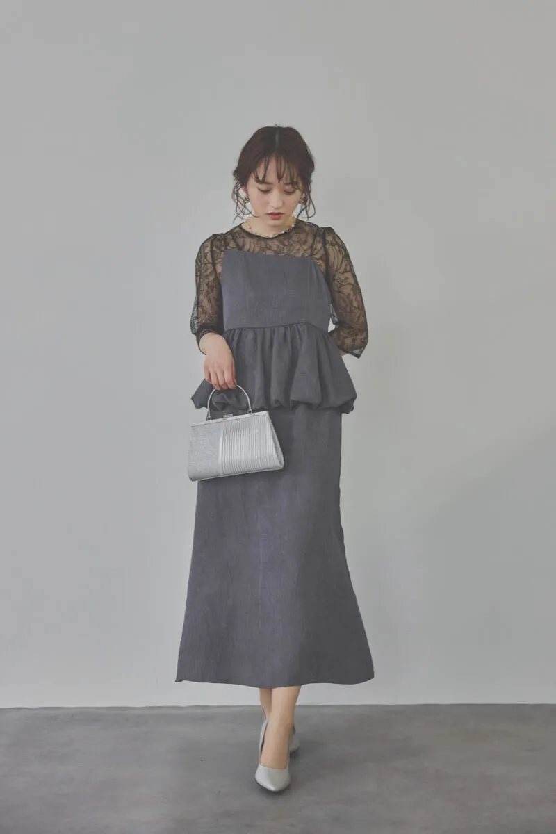 ネイビーのバルーンぺプラムセットアップドレス