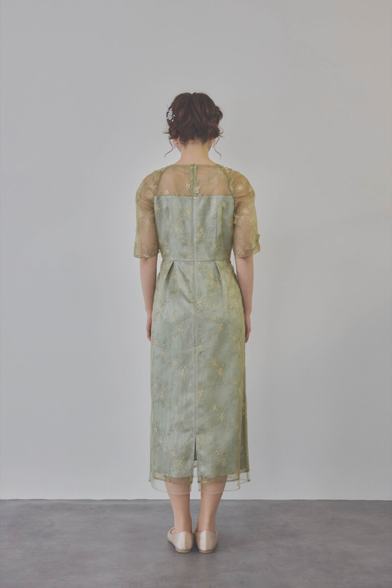 ミントのボリュームスリーブラメチュールドレス