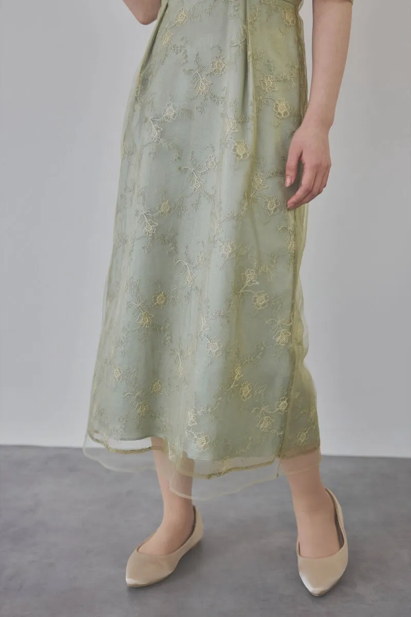 ミントのボリュームスリーブラメチュールドレス