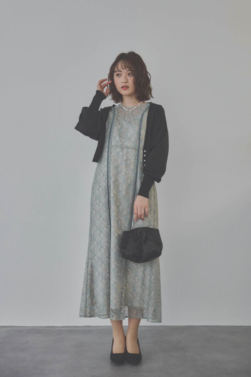 サックスのパイピングレースエプロンドレス