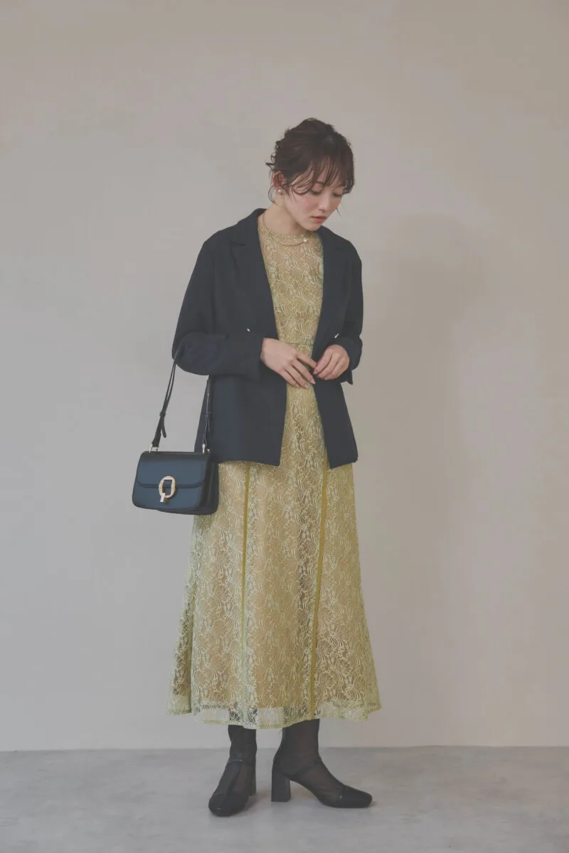 グリーンのパイピングレースエプロンドレス