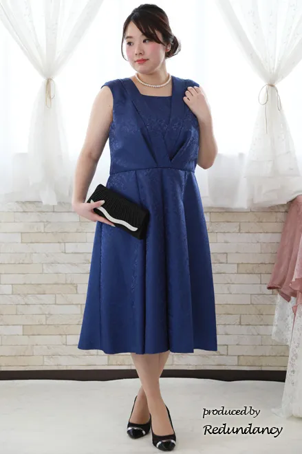 ブラックの織柄フォーマルロングドレス