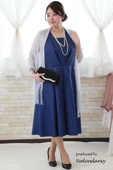 ブラックの織柄フォーマルロングドレス