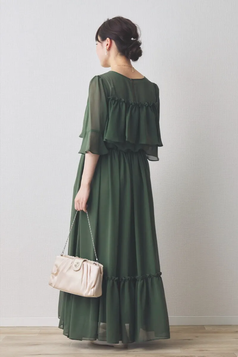 グリーンの授乳口付きフリルシフォンドレス