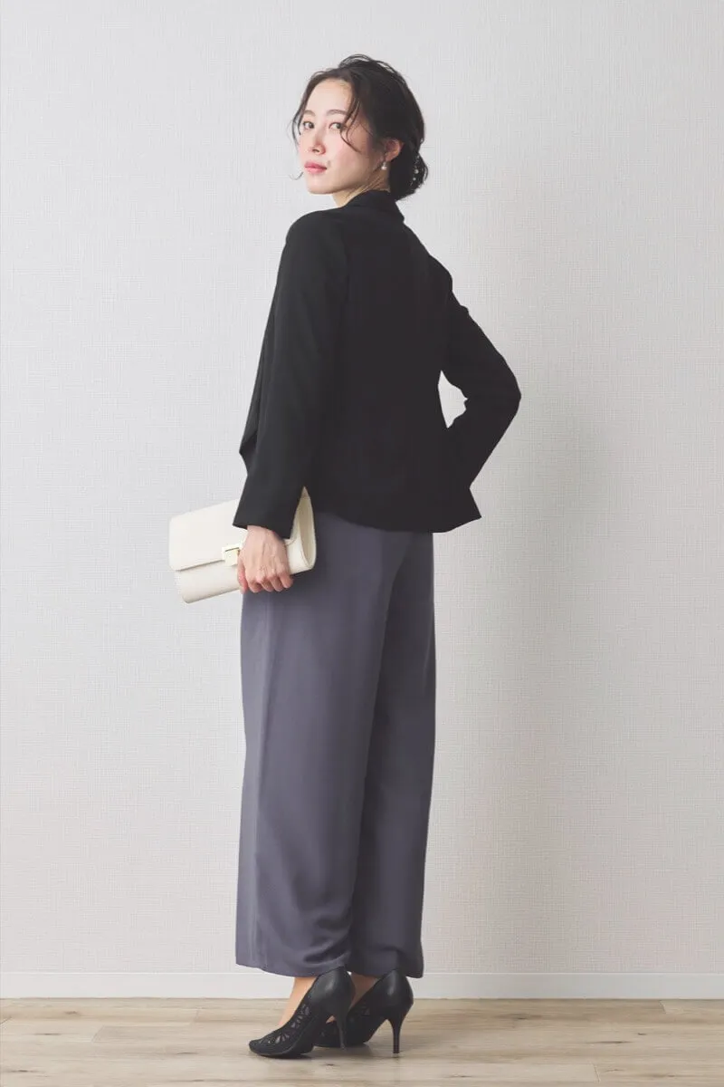 ダルブルーのレースコンビパンツドレス