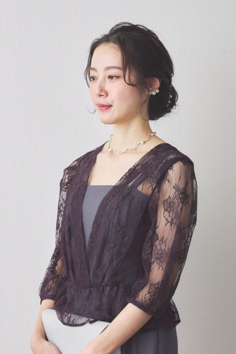 ダルブルーのレースコンビパンツドレス