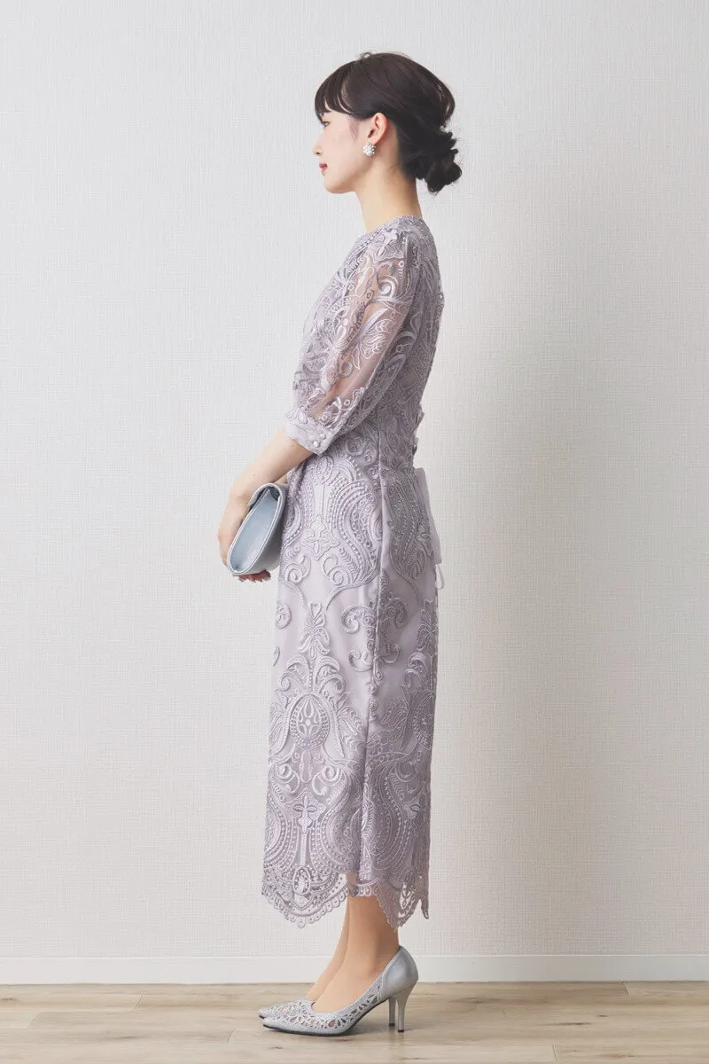 ラベンダーのエンブロイダリーコクーンドレス