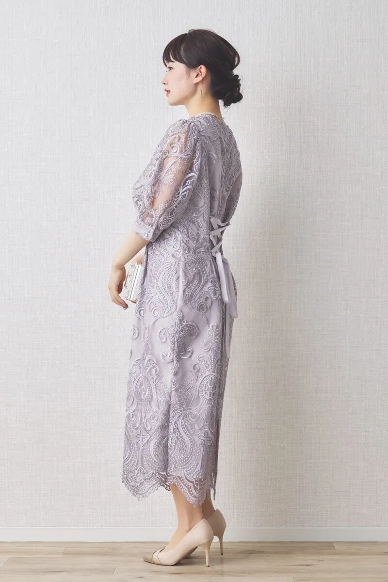 ラベンダーのエンブロイダリーコクーンドレス