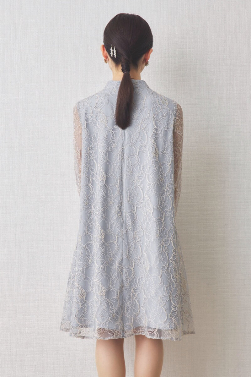 ブルーグレーのシアーレースAラインドレス