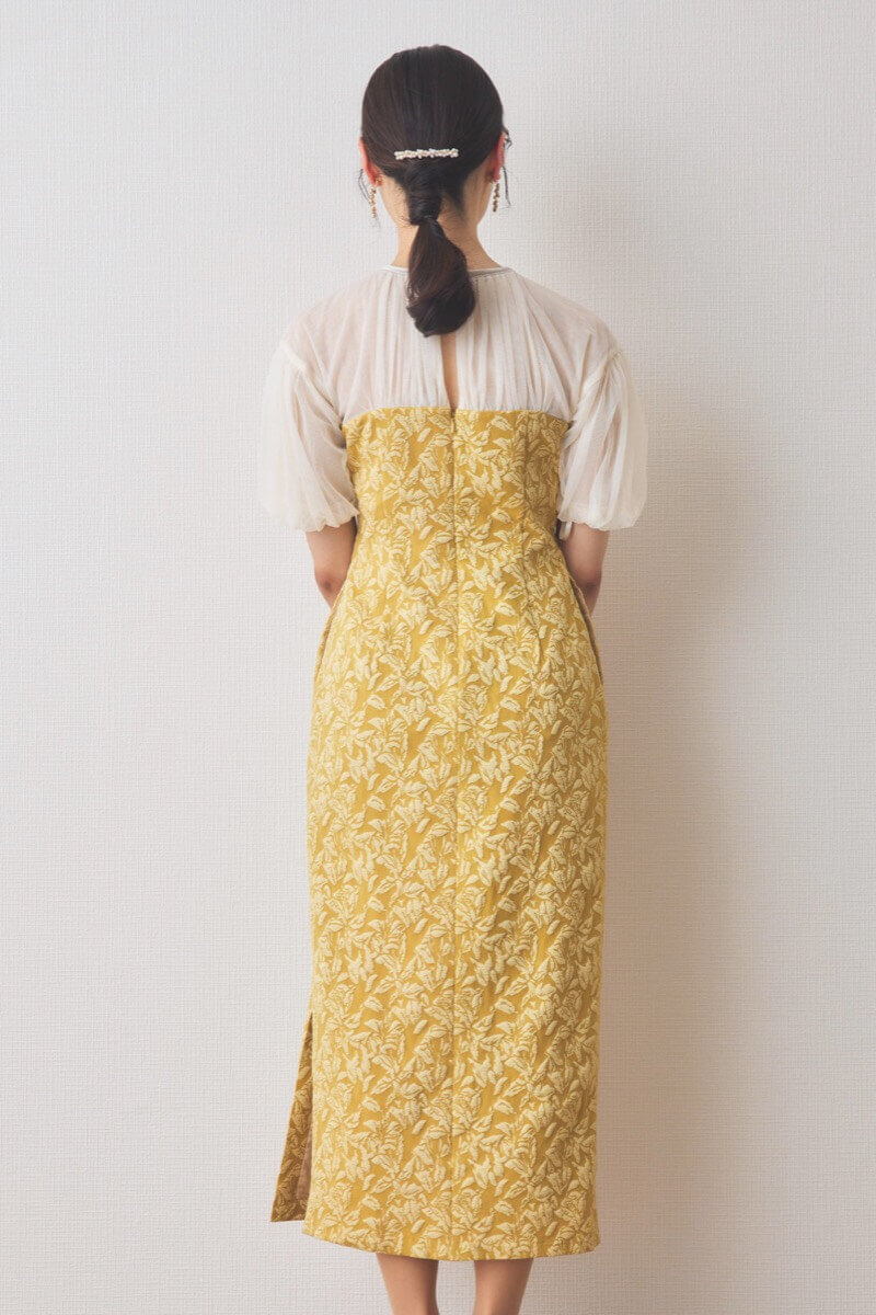 イエローのフラワージャガードIラインドレス
