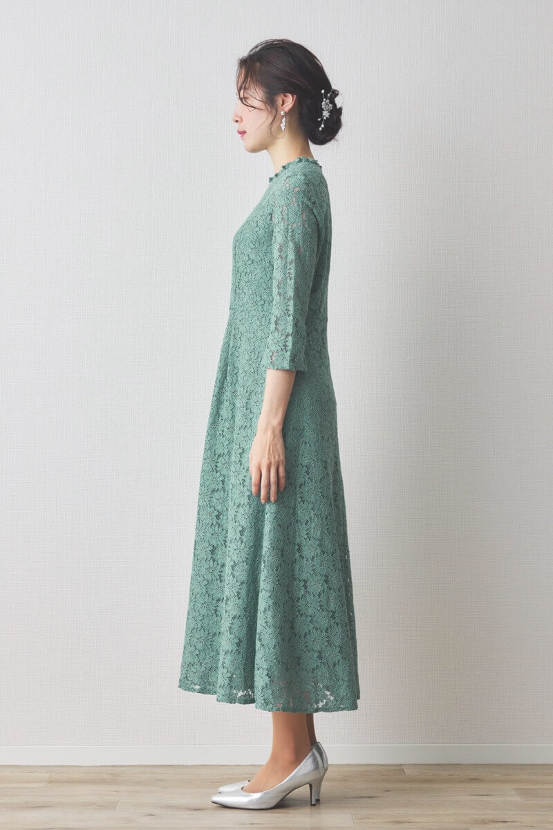グリーンのミックスレースドレス