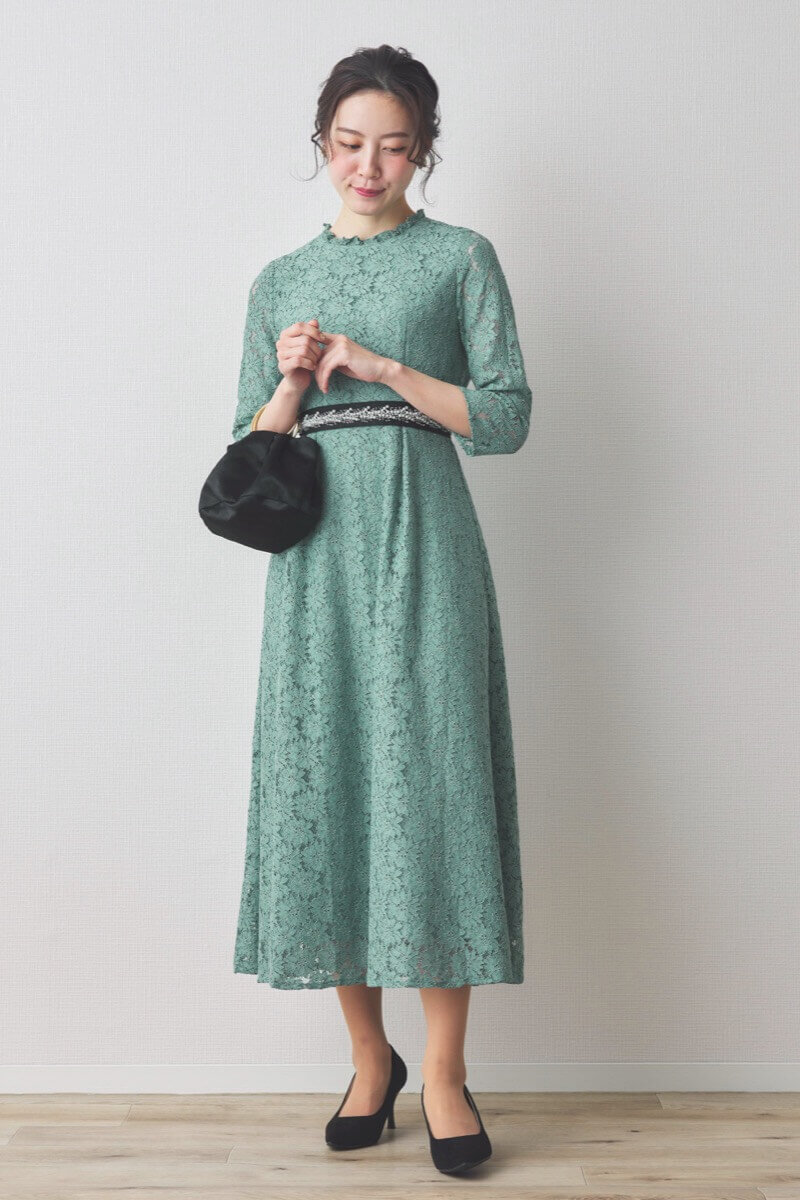 グリーンのミックスレースドレス