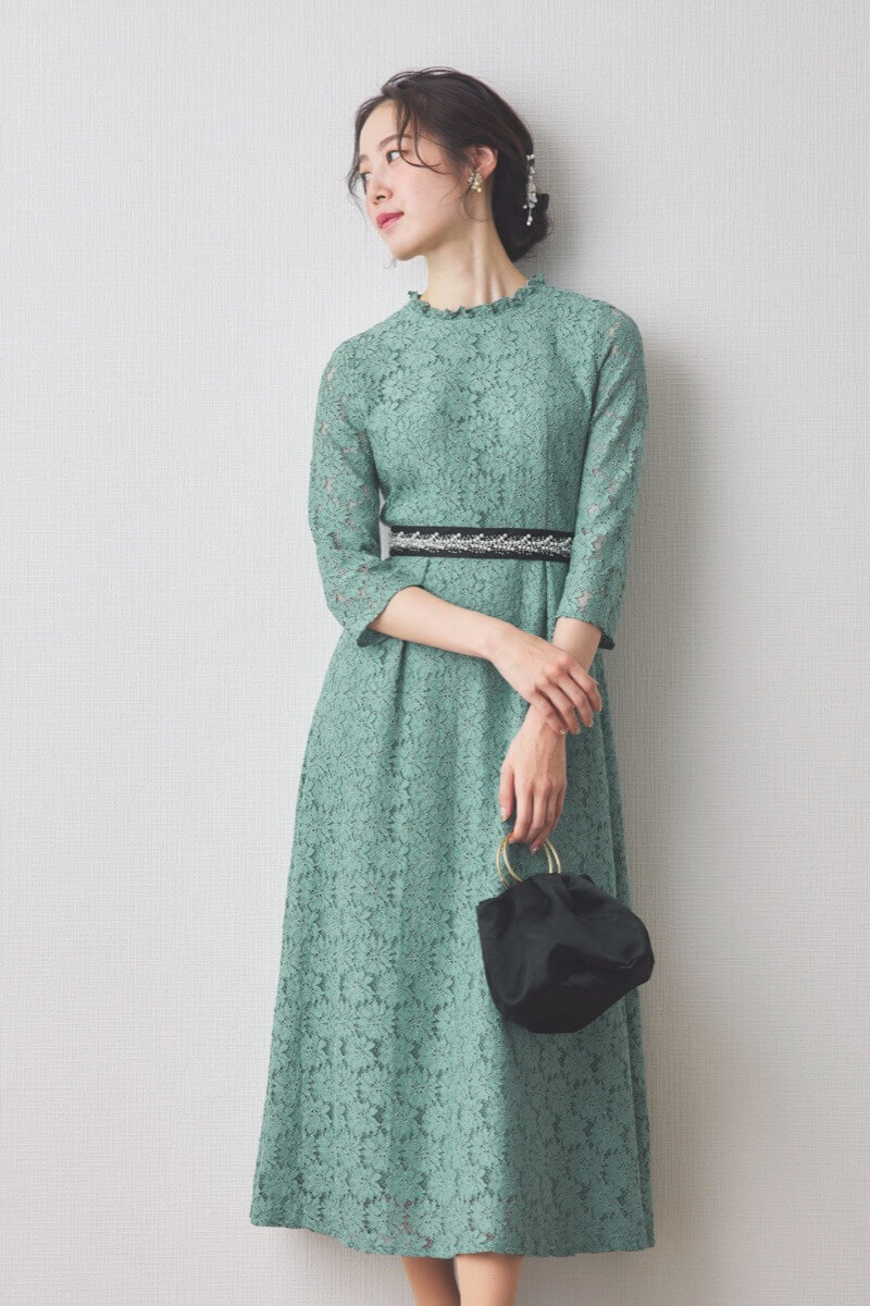 グリーンのミックスレースドレス