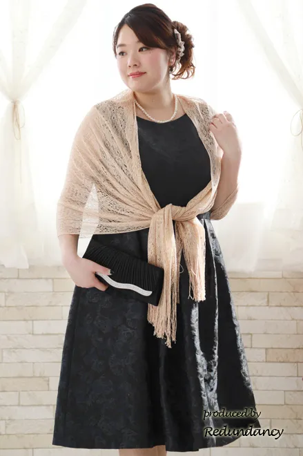 ネイビーの花柄タック入りノースリーブドレス