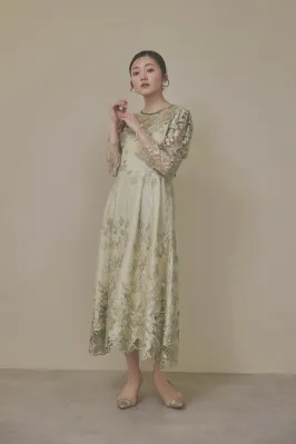 津田沼でおすすめのドレス