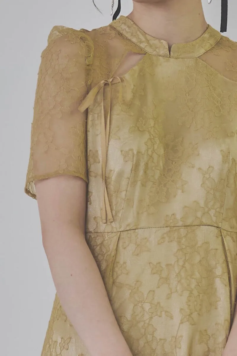 イエローのマオカラーレースドレス