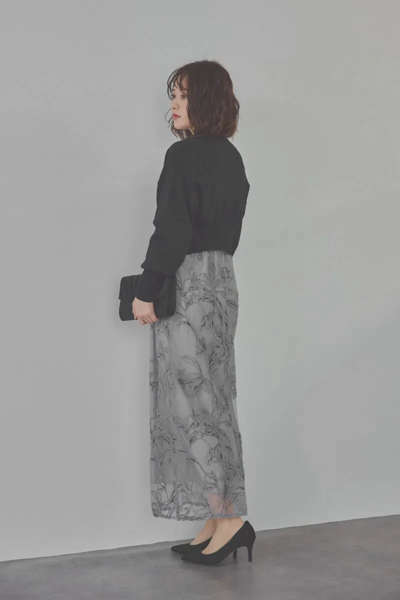 ブルーグレーのファーヤーン刺繍フリルスリーブドレス