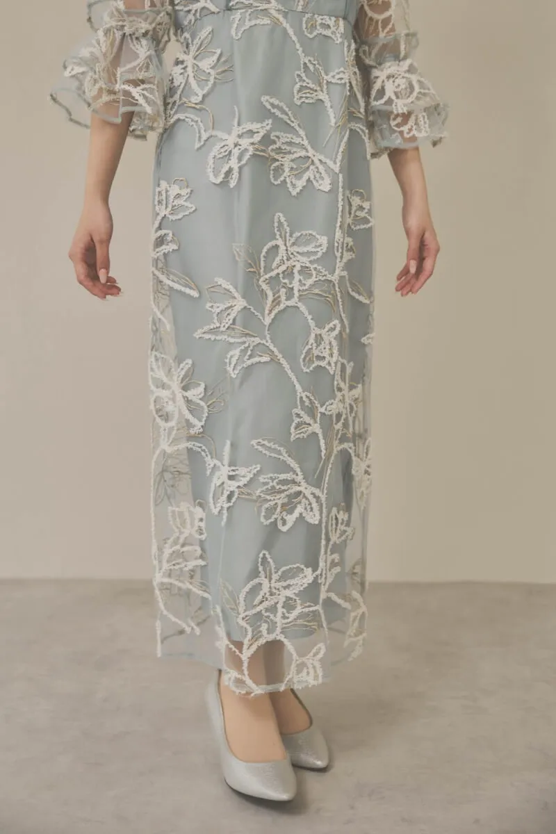 ライトグリーンのファーヤーン刺繍フリルスリーブドレス