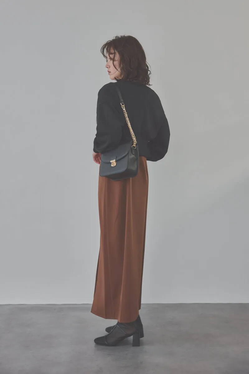 ブラウンのチュールフリルアシンメトリードレス