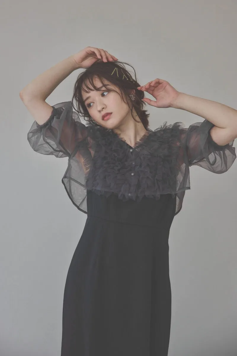 ブラックのチュールフリルアシンメトリードレス