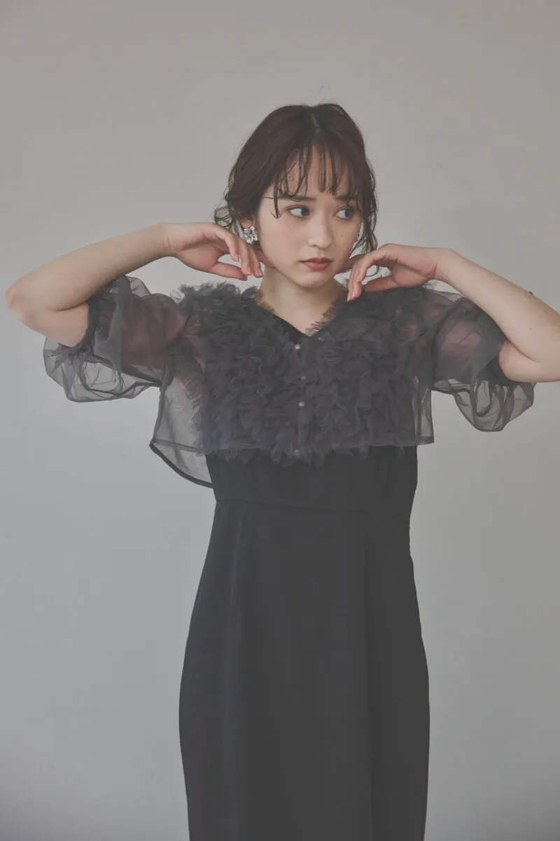 ブラックのチュールフリルアシンメトリードレス
