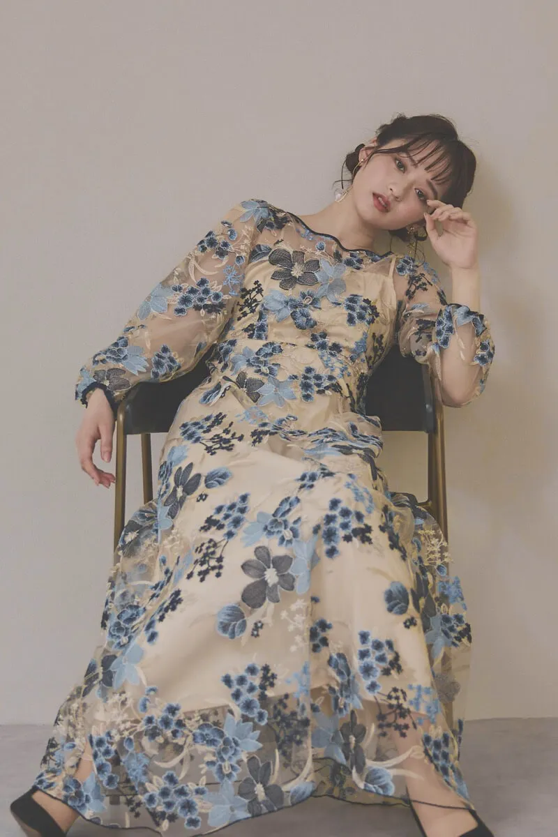 ブルーフラワーのエンブロイダリードレス[M] kastane