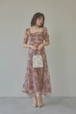 新宿でおすすめのドレス