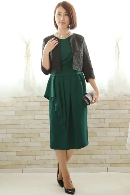 ブラックのオーガンジージャガードボレロ