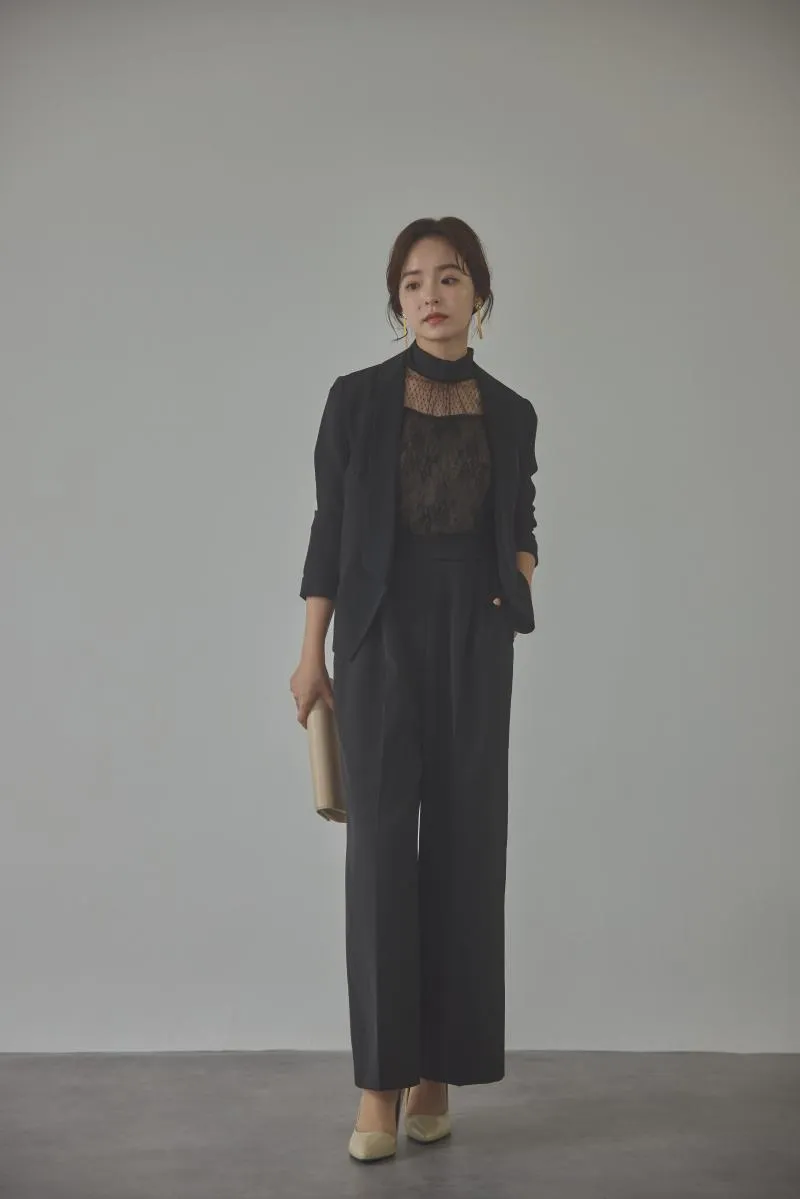 ブラックのチュールレースドッキングパンツドレス