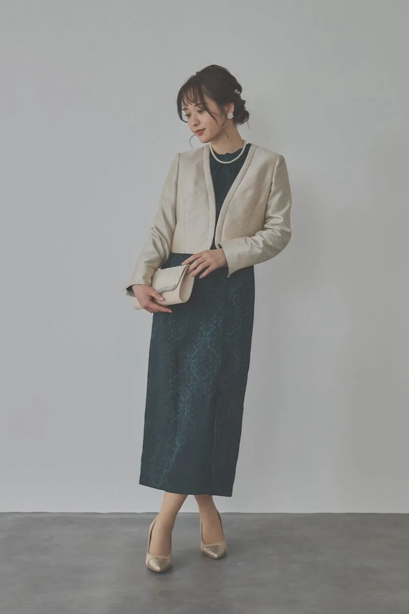 グリーンのジャガードタイトラインドレス