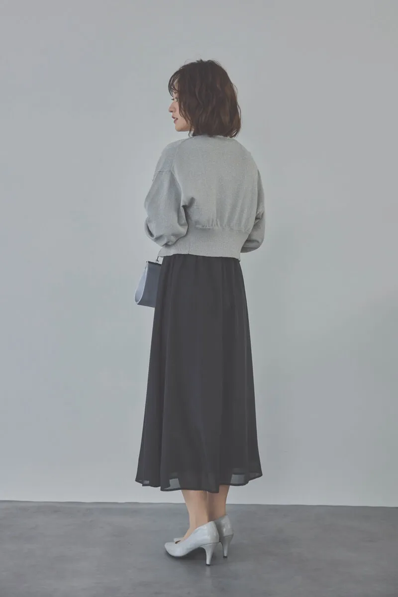 ブラックの2WAYスリーブティアードドレス